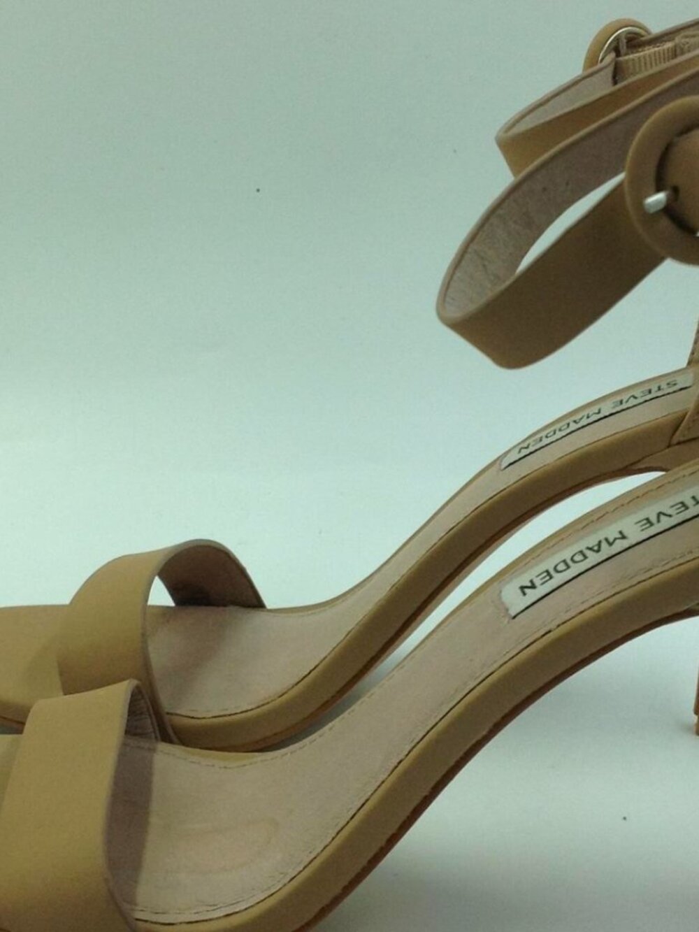Woman's Tan Leather Buckle Detail Steve Madden High Heels - Picture 3 of 7